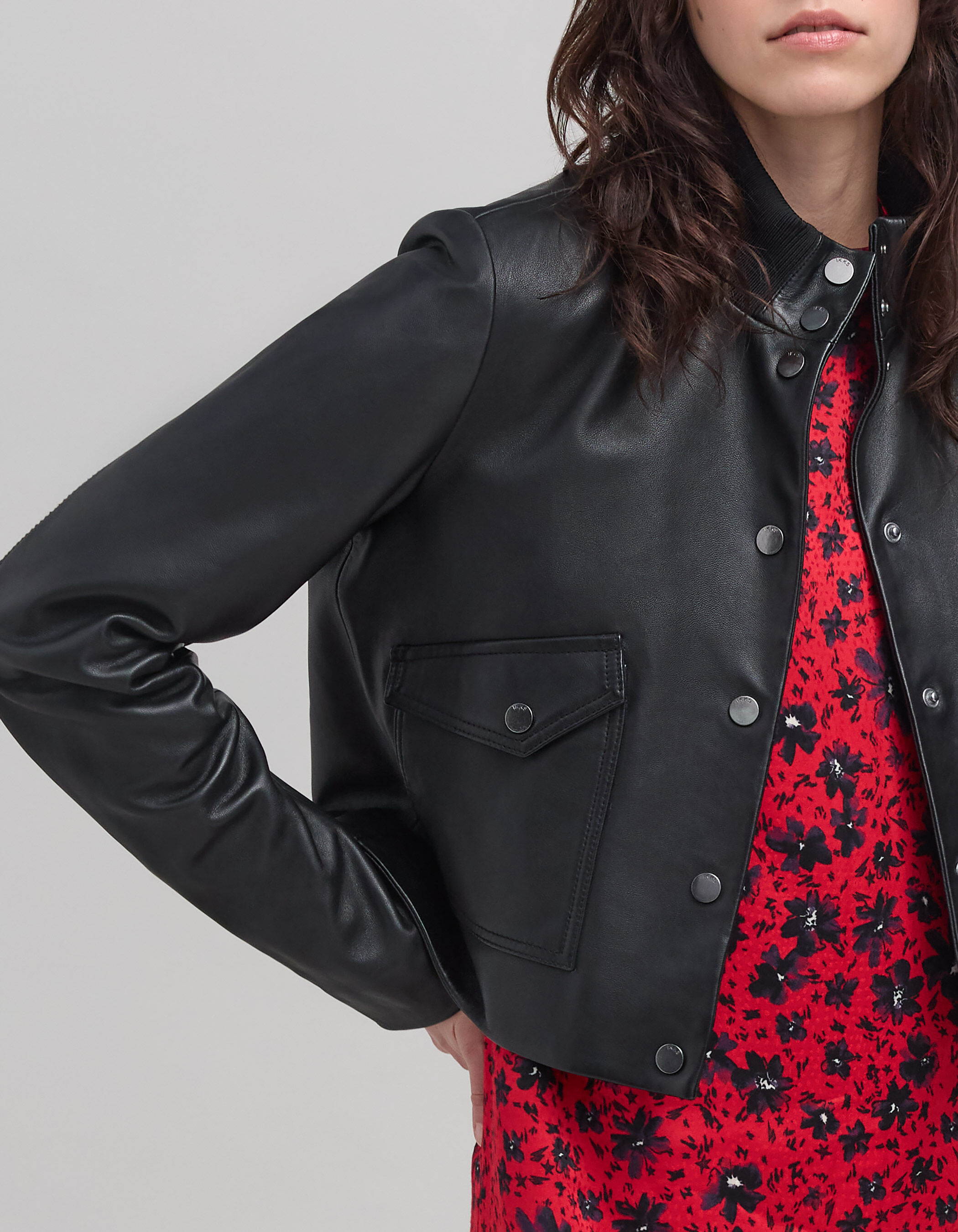 Women s black cropped leather bomber IKKS