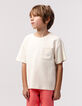 Beiges Jacquard-Jungen-T-Shirt mit gestickter Tasche-2
