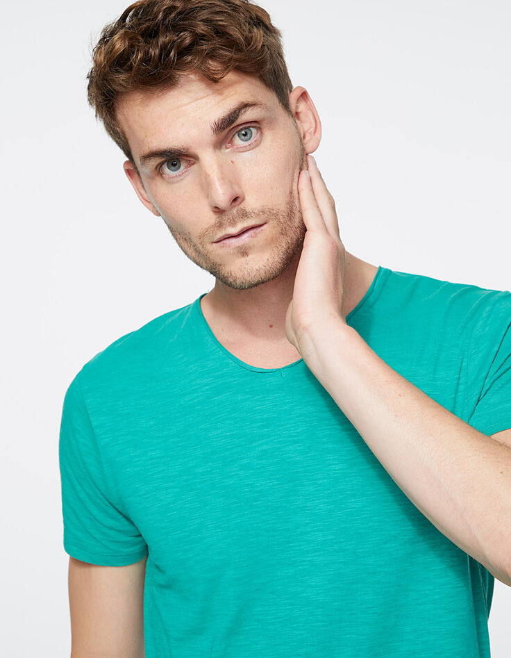 Camiseta L'Essentiel esmeralda cuello de pico Hombre-4