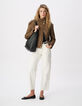 Cazadora de piel de ante beige con cintur&oacute;n para mujer-3