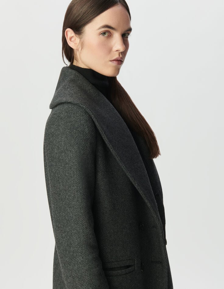 Women’s grey straight coat, detachable black fur collar-3