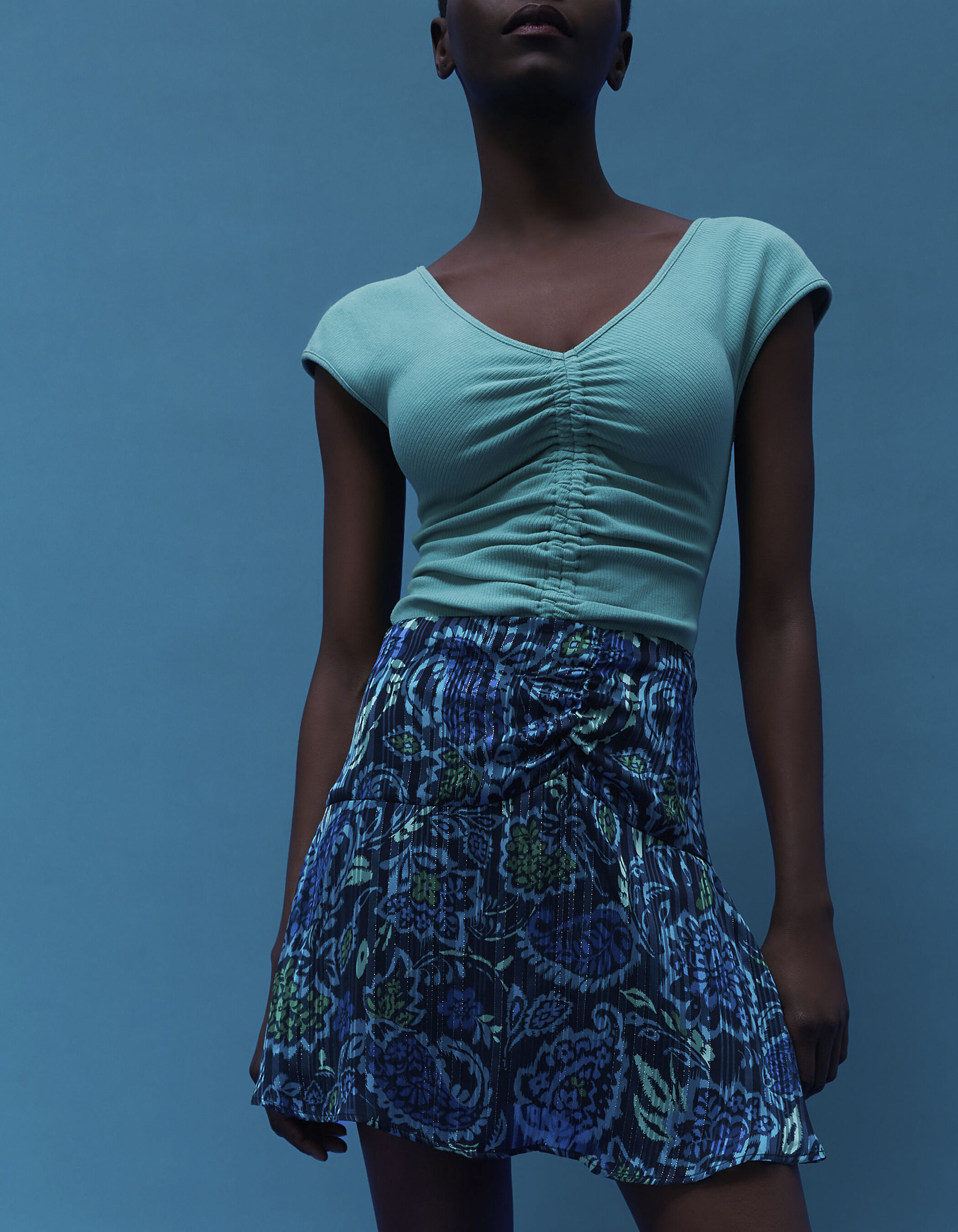 Women s psychedelic floral print A line short skirt