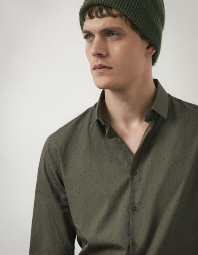 Khaki SLIM-Herrenhemd mit dezentem Print - IKKS