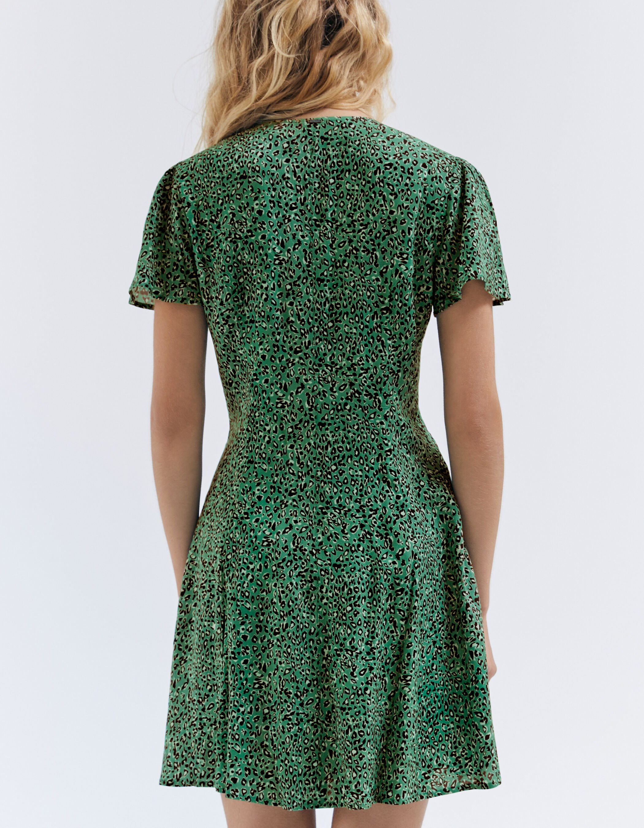 Robe leopard ikks 2025