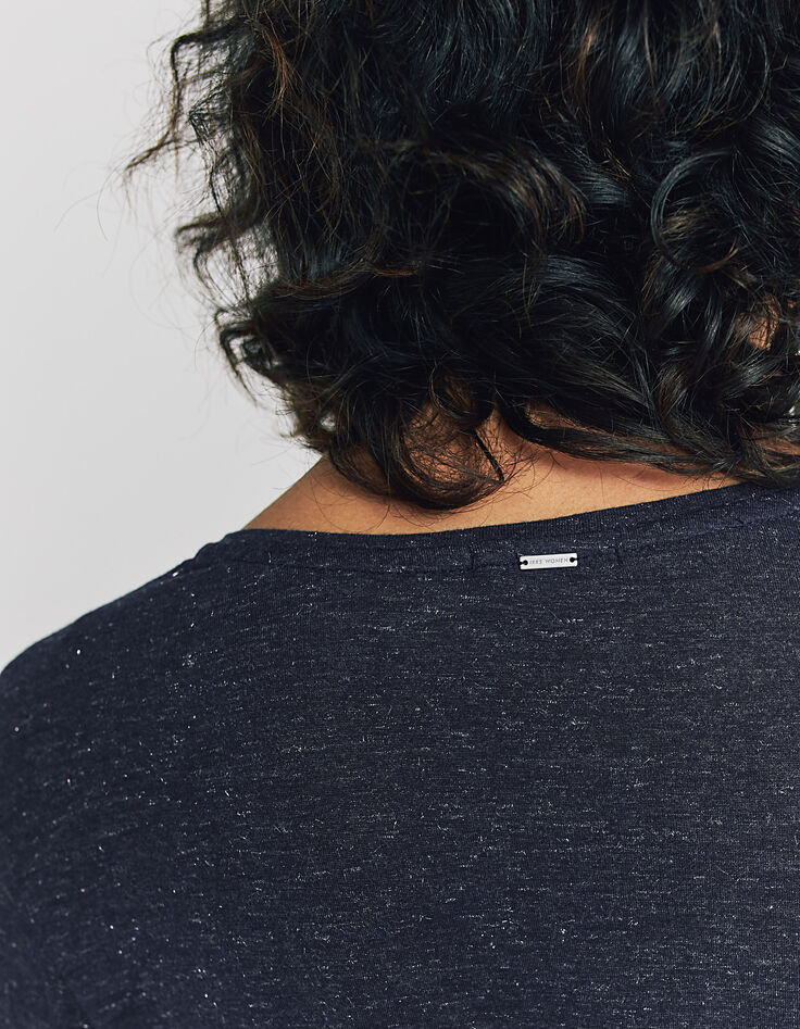Marineblaues Damen-T-Shirt mit Totenkopf und Perlen-5