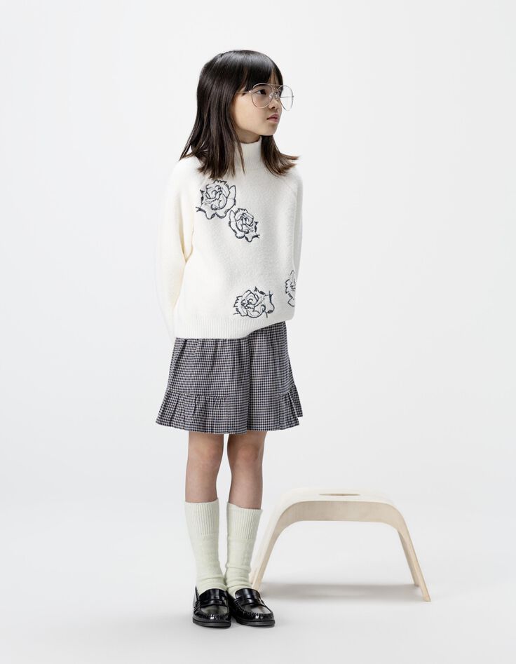 Girls’ navy gingham shorts with ruffles-1