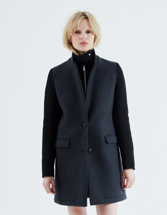 Women’s straight wool coat with double neoprene facing