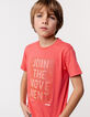 Camiseta roja algodón rayas goma mensaje niño-1