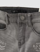 Light grey skinny jeans met print en badge jongens -3