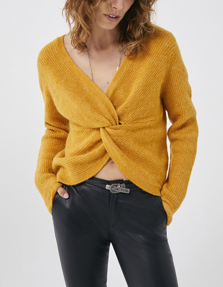 Gelber Pullover mit Lochkragen für Damen-1