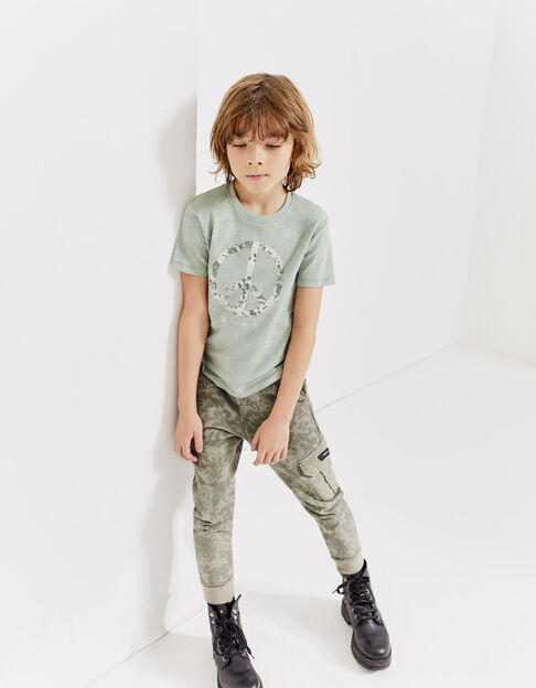 Jogging caqui claro con estampado camuflaje hojas niño 
