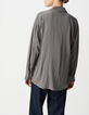 Chemise gris moyen oversize détail bijoux Femme-3