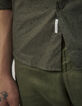 Khaki SLIM-Herrenhemd mit dezentem Print-6