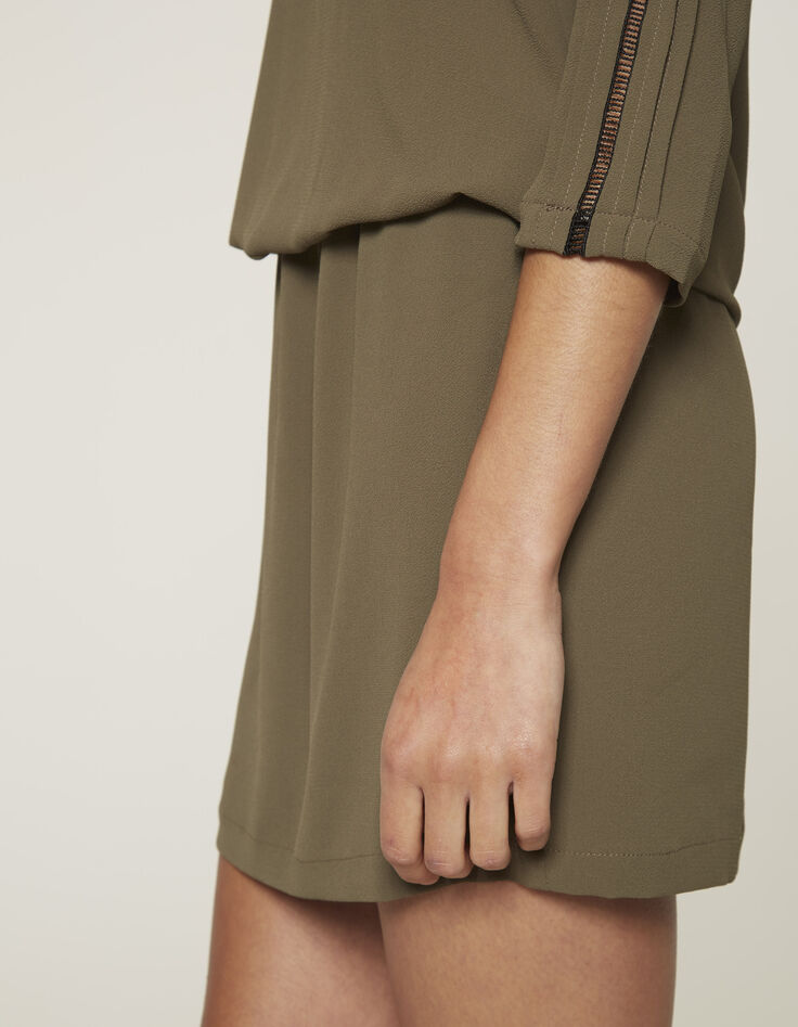Robe kaki jour échelle-4