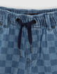 Bermuda relaxed en jean bleu motif damier garçon-3