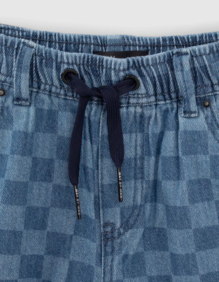 Lässige blaue Jungen-Jeansbermudas mit Schachbrettmotiv - IKKS