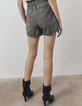 Short court à carreaux gris ceinture amovible femme-2