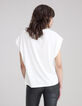 Weißes Damen-T-Shirt mit facettierten Nieten-3