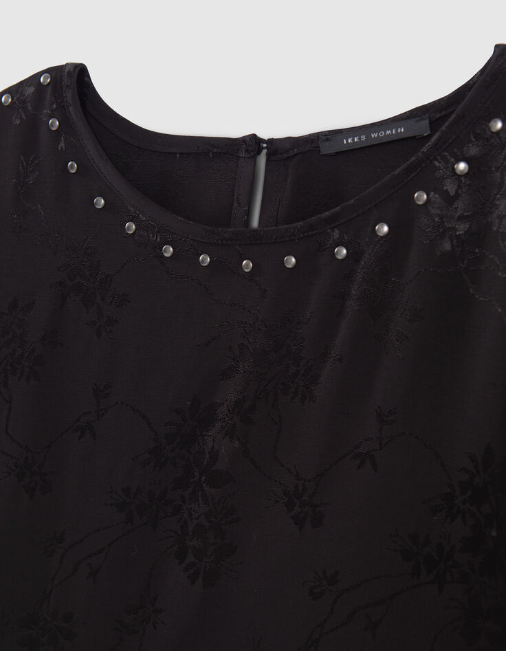 Top negro jacquard vegetal tachuelas-2