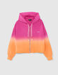 Orangefarbene M&auml;dchenstrickjacke im Deep-Dye-Effekt-1