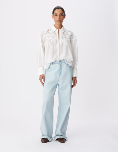 Camisa fluida blanca de mujer con detalles florales - IKKS