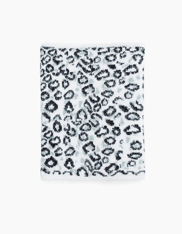 Girls’ off-white, black and grey leopard snood-2 Girls’ off-white, black and grey leopard snood-2