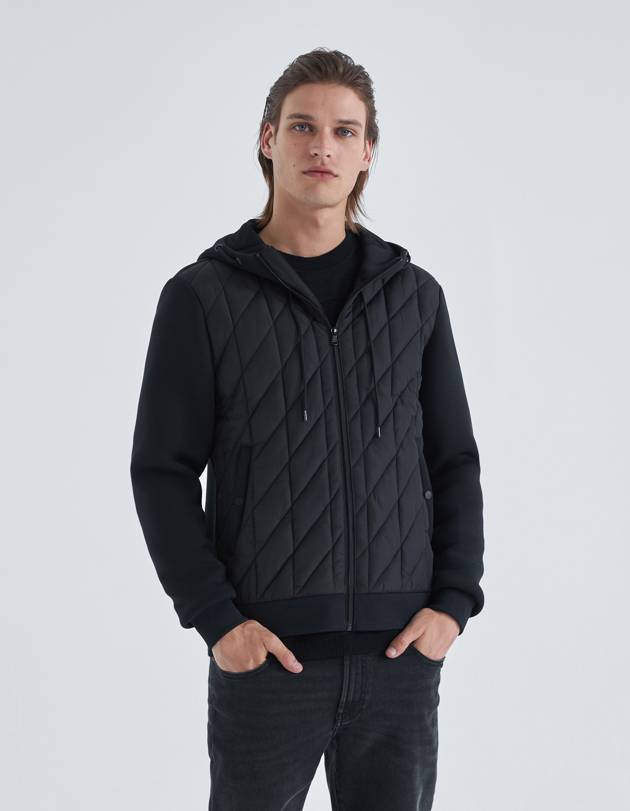 Chaqueta acolchada fina negra bimaterial hombre IKKS