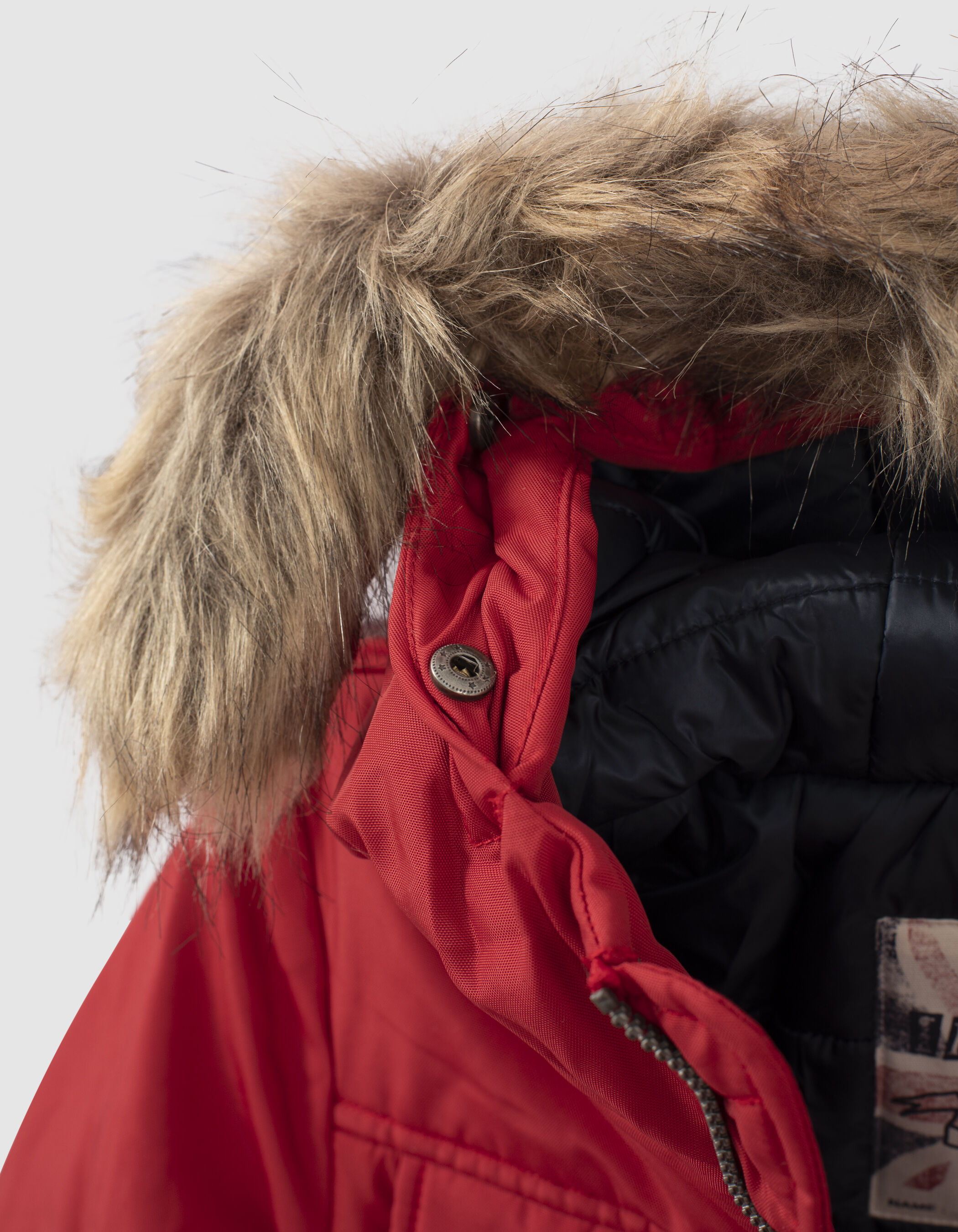 Parka rouge a capuche fourree garcon