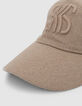 Beige pet met geborduurd monogram, meisje-6