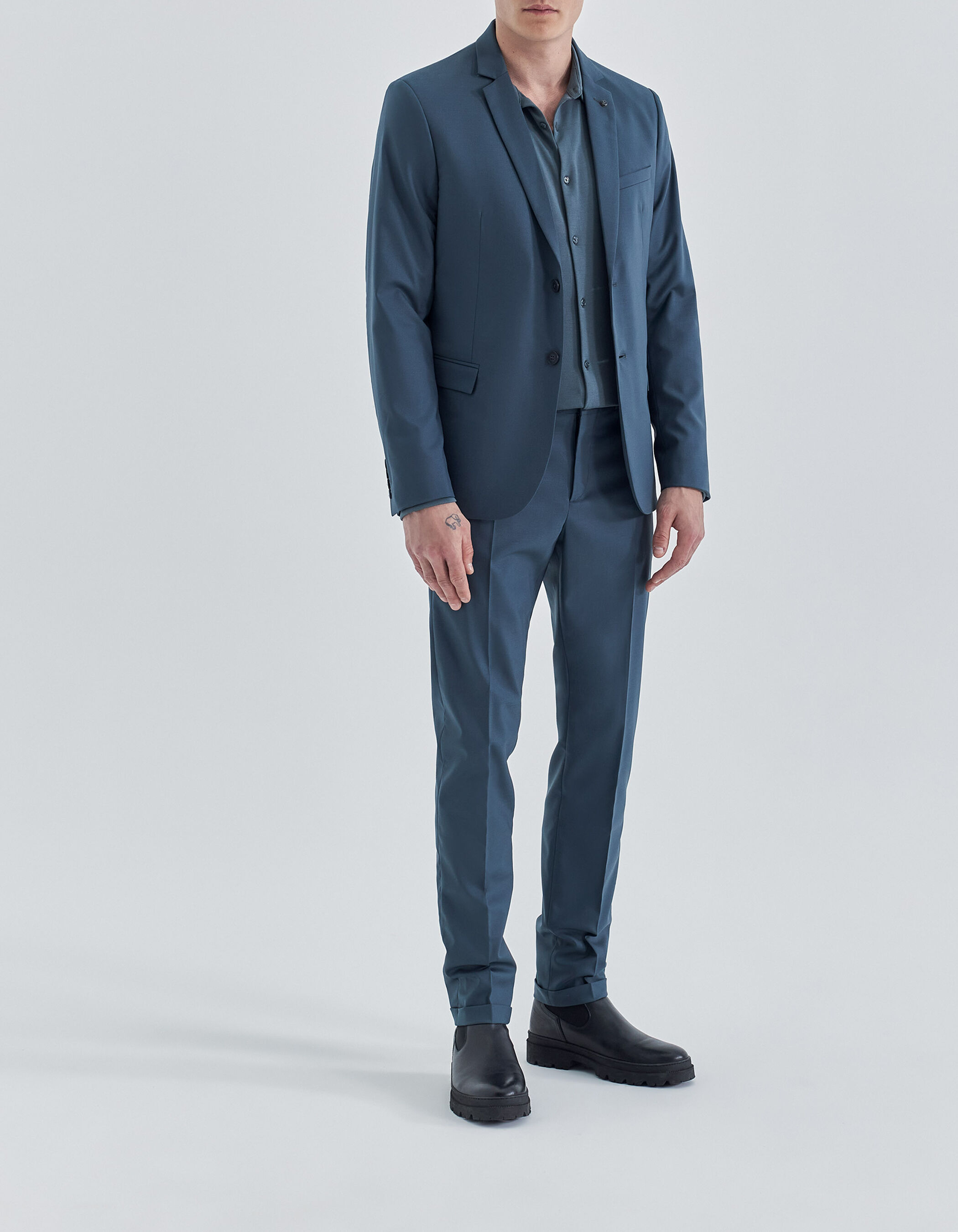 Costume homme ikks 2025