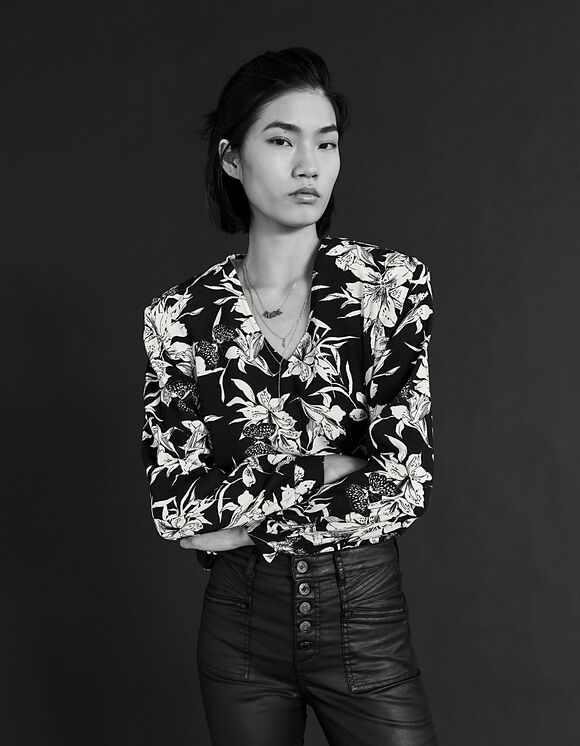Women's black and white floral print crepe blouse