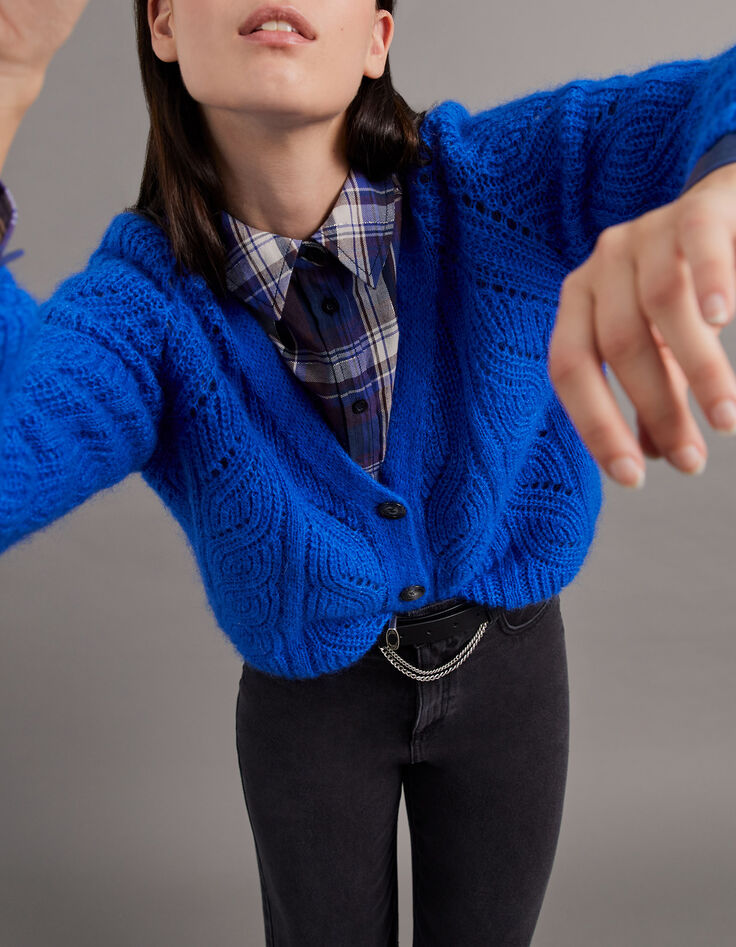 Cardigan bleu maille ajourée femme-2