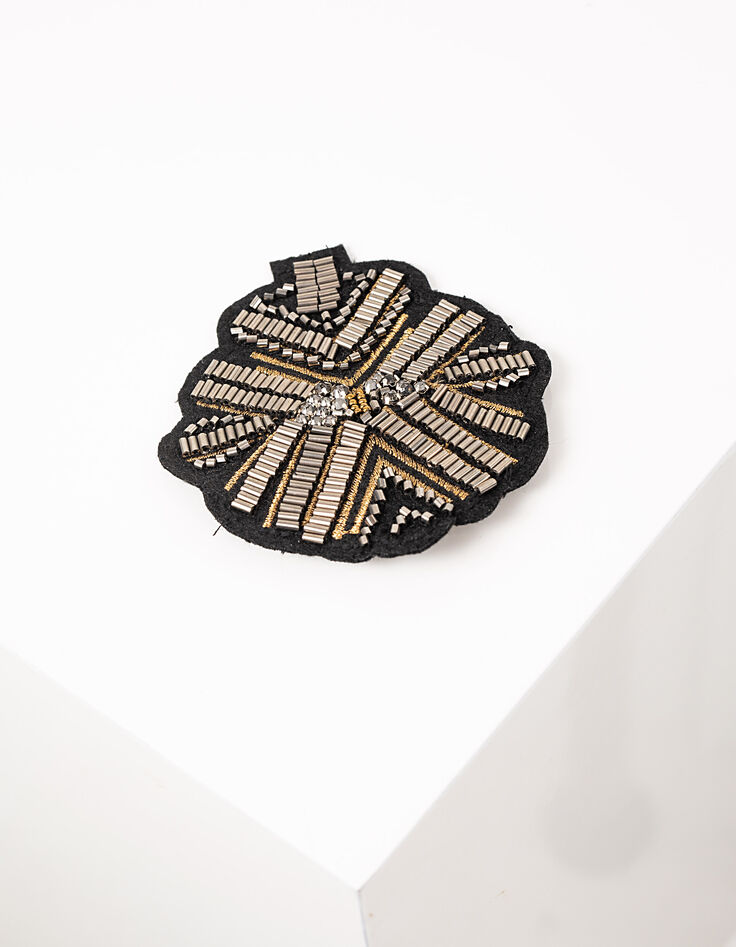 Women&rsquo;s jewelled brooch-2