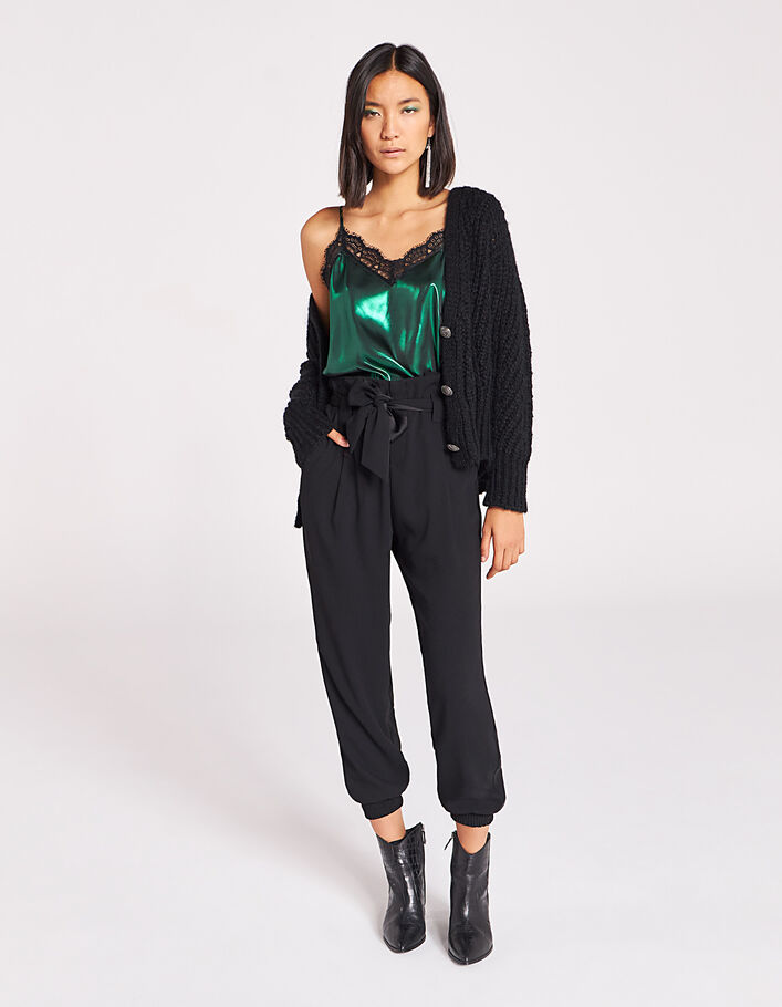 Grünes Metallic-Damenspitzentop mit schmalen Trägern-5