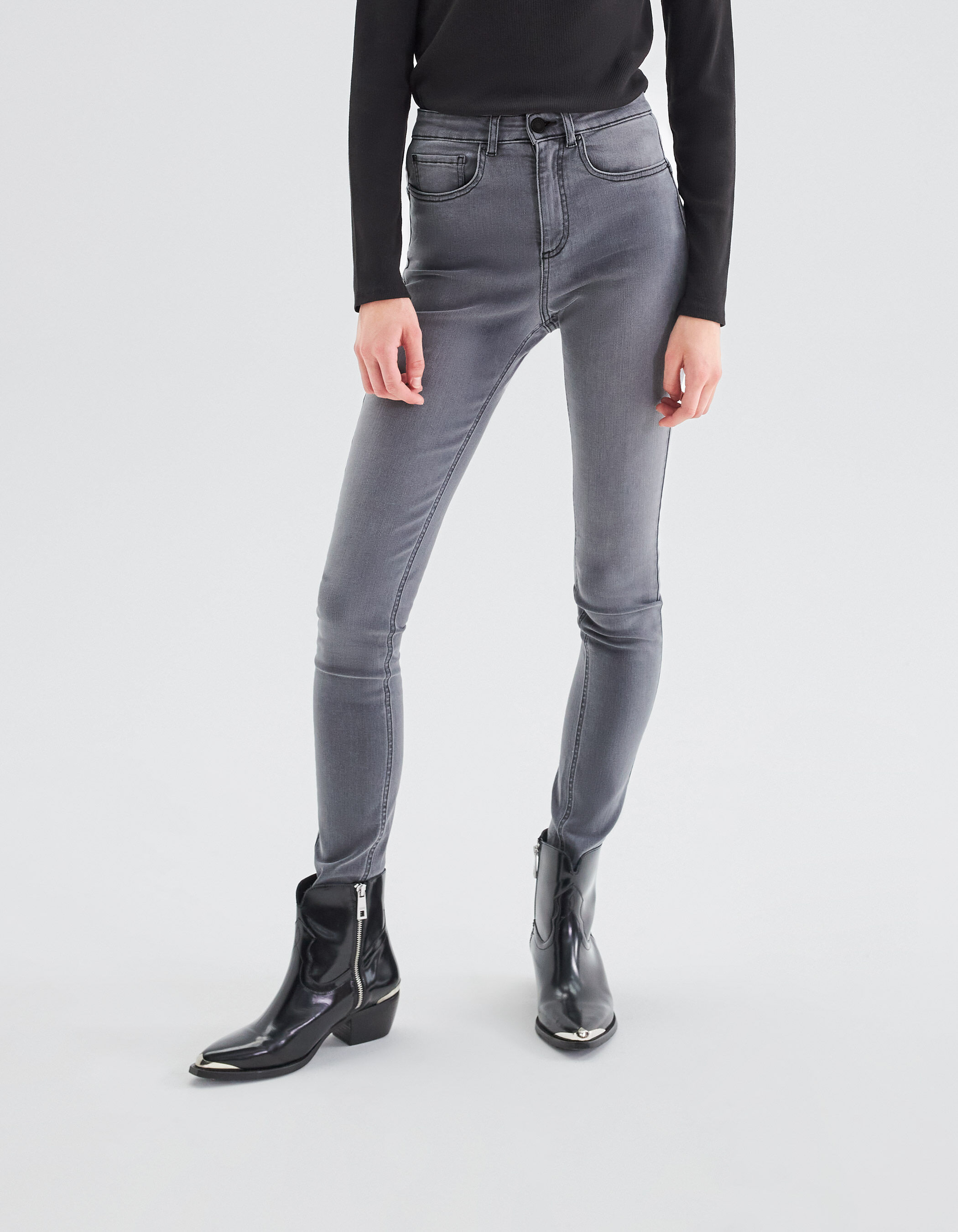 Chaussure 2025 femme clouté