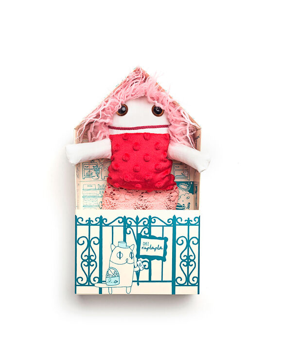 RAPLAPLA Fabric doll with pink ribbon slippers