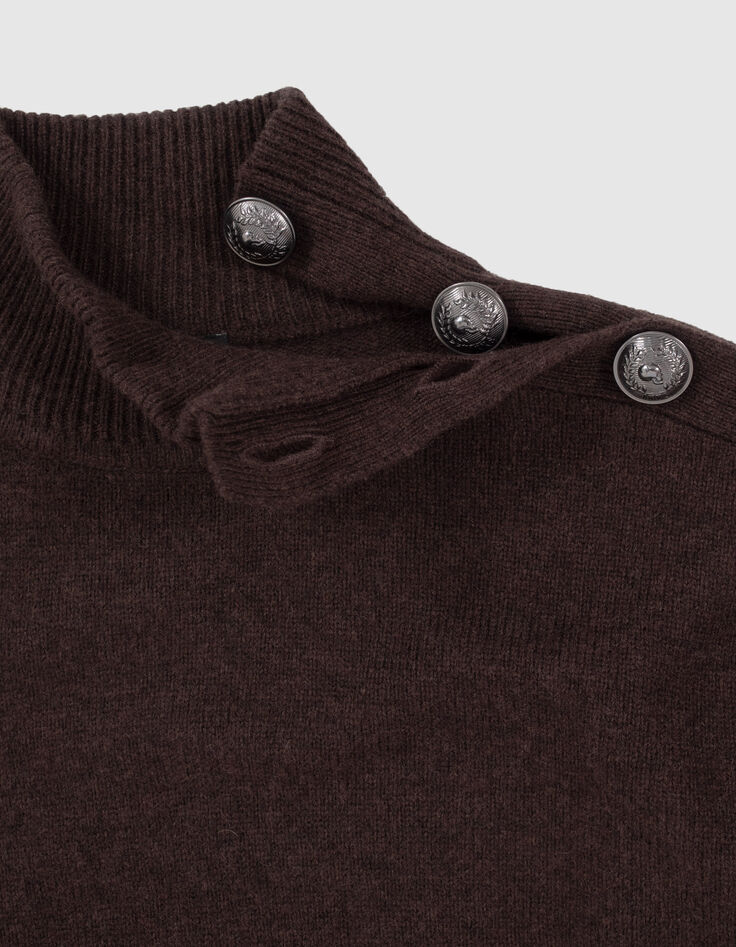 Schokoladebraunes Damenstrickkleid mit gravierten Knöpfen-5