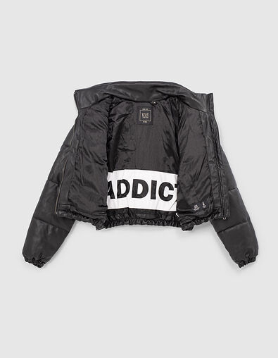Kurze, schwarze M&auml;dchensteppjacke aus Kunstleder - IKKS