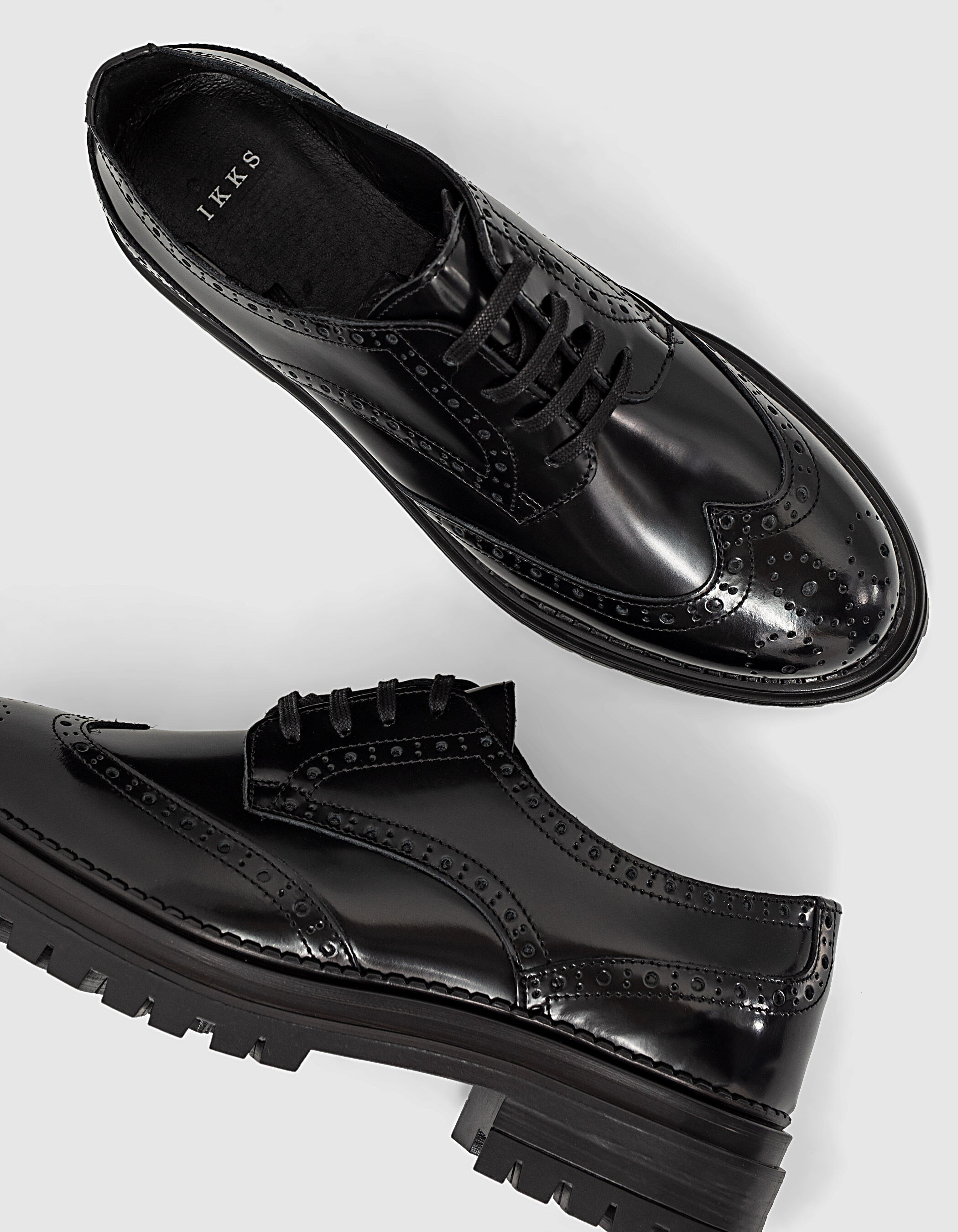 Chaussures richelieu en cuir noir femme IKKS