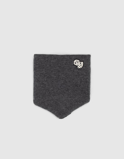 Boys&rsquo; grey fur-lined knit snood with dice badge - IKKS