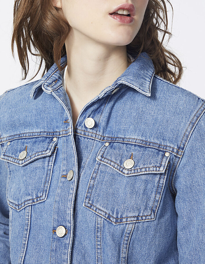 Blauw kort jeansjasje borduursel achter dames-5