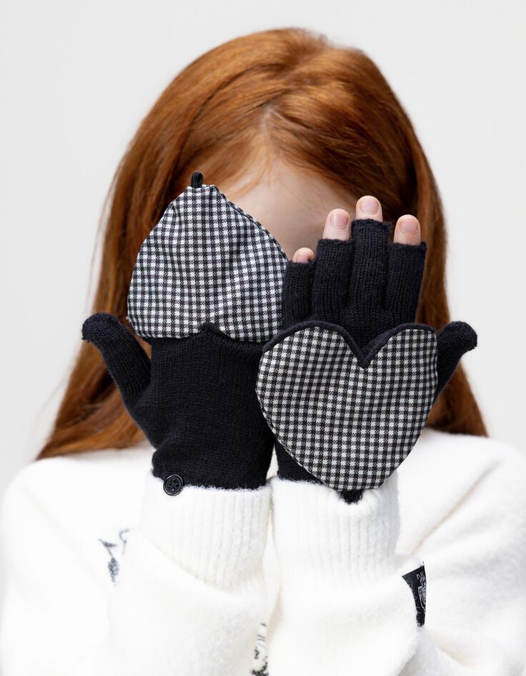 Girls’ black knit heart-shaped flap mittens-7 Girls’ black knit heart-shaped flap mittens-7