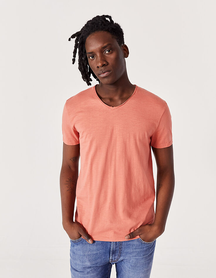 Tee-shirt L'Essentiel corail à col V Homme-1