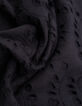 Blusa negra de mujer con broderie anglaise-4