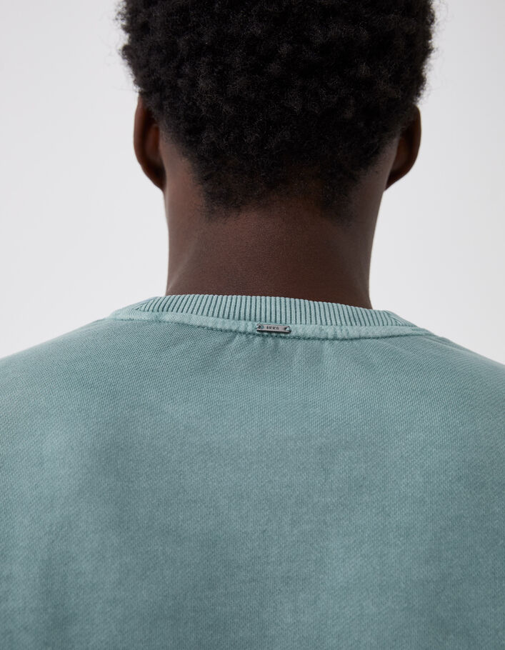 Aquagrünes Herrensweatshirt mit Stickerei an der Brust - IKKS