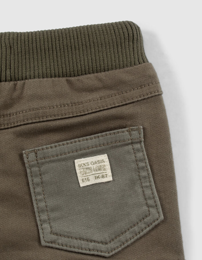 Khaki Cargohose mit Kontrasttaschen für Babyjungen - IKKS