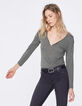 Khaki Damen-T-Shirt mit Strass und Rückenmotiv-2