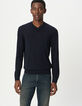Pull en laine marine tricot fin col V Homme-2