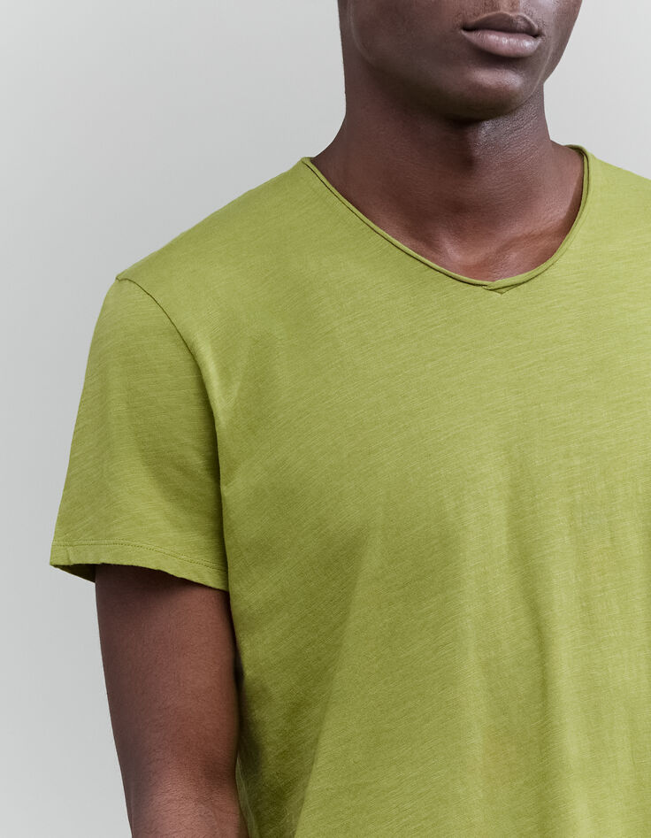 Men’s moss organic cotton Essential V-neck T-shirt-4