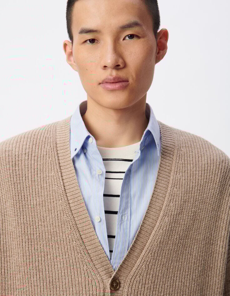 Cardigan beige tricot boutonn&eacute; encolure V Homme-6
